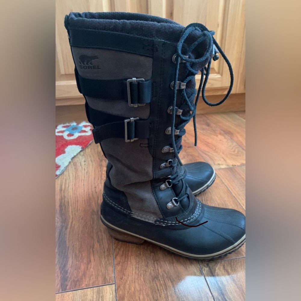 Womens Sorel Conquest Carly ll boot.